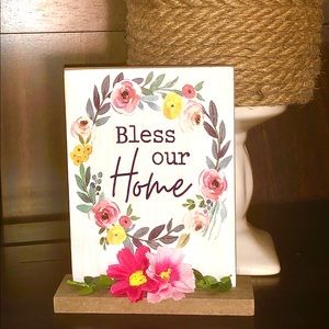 🌸 SALE!!! WOODEN “HOME” SHELF SITTER SIGN 🌸